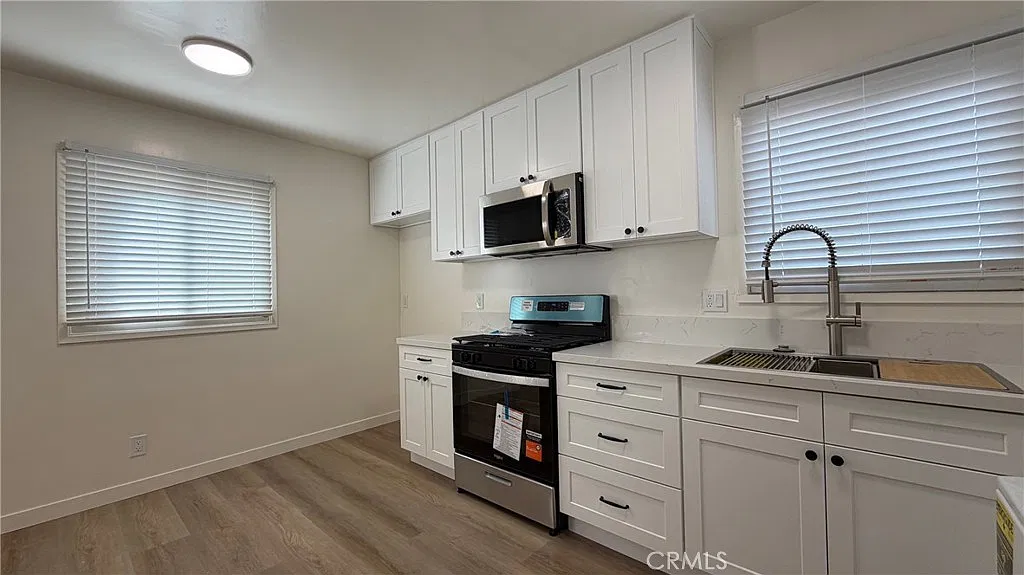310 S California St — Photo 2