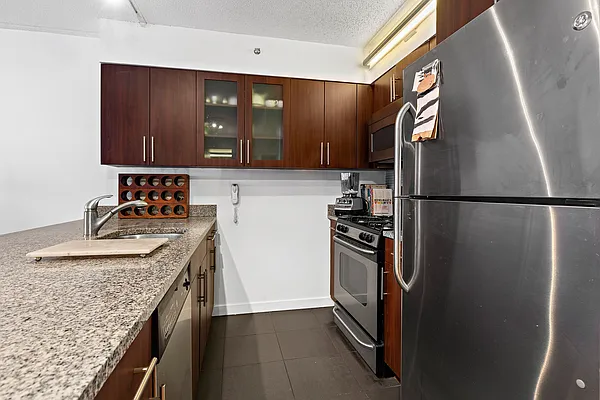 Sold by Nest Seekers International | media 13