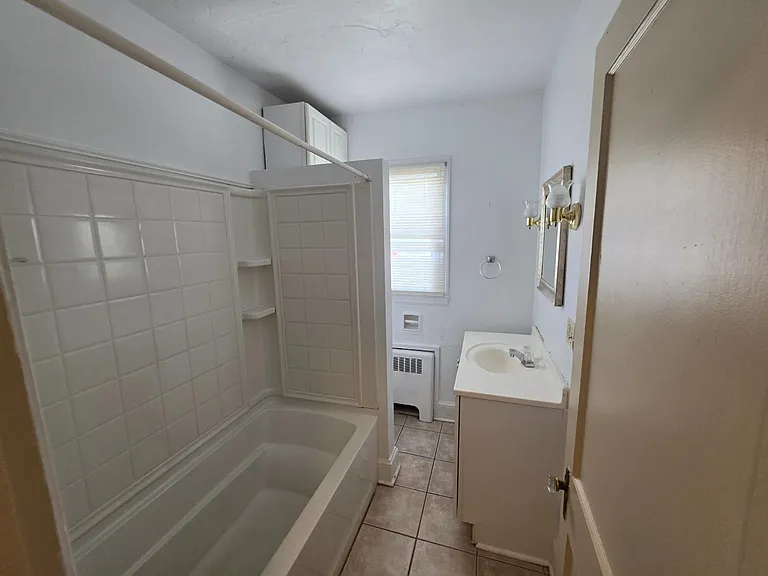 109 Virginia St — Photo 9