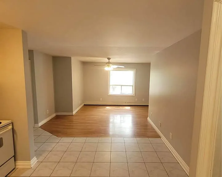 118 Lake St #6 — Photo 2