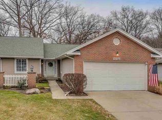 52241 Wembley Dr, South Bend, IN 46637