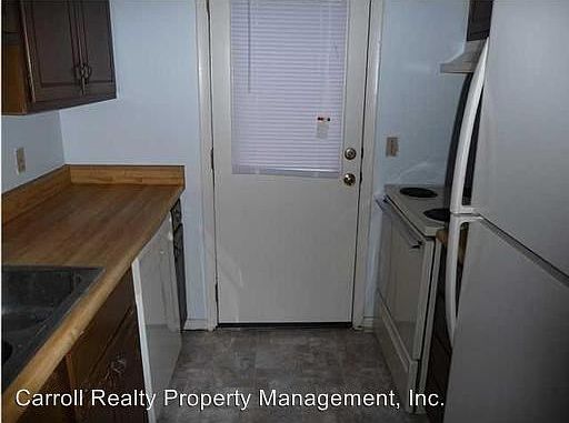 2nd image of 3008 Stanford Rd