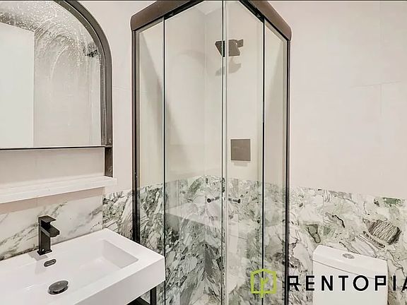 5th image of 438 Union Ave #6F