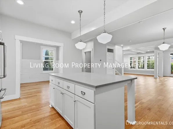 5485 NE 37th Ave, Portland, OR 97211
