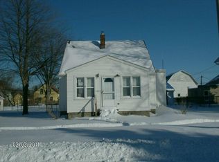 12732 Matthews St, Carleton, MI 48117