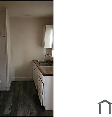10122 S Normandie Ave — Photo 9