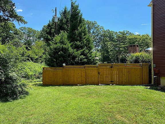 Side yard Fence