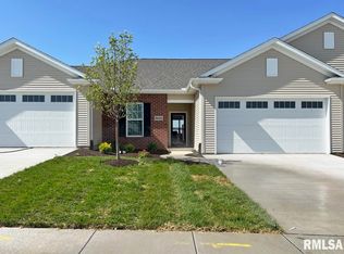 5693 Kristi Ln, Bettendorf, IA 52722