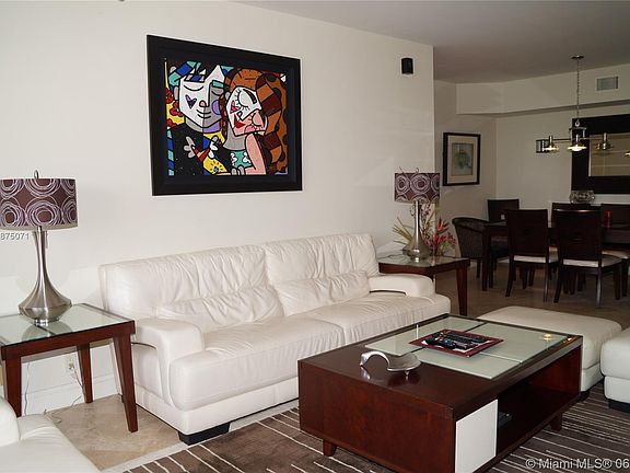 4th image of 3000 Island Blvd APT 503