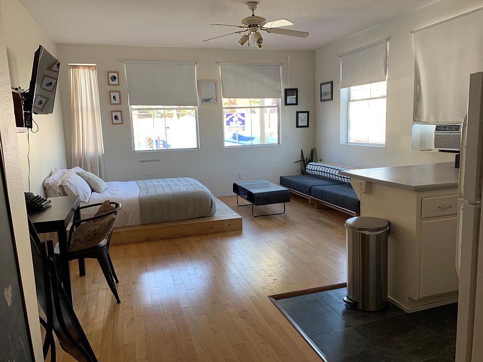 1st image of 3202 W Sunset Blvd #201