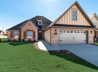 8101 Santa Clara Ave, Springdale, AR 72762