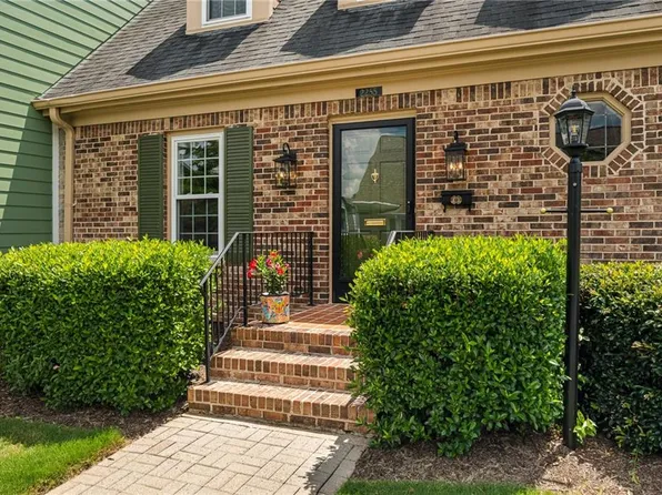 2255 Brianwood Ct, Decatur, GA 30033
