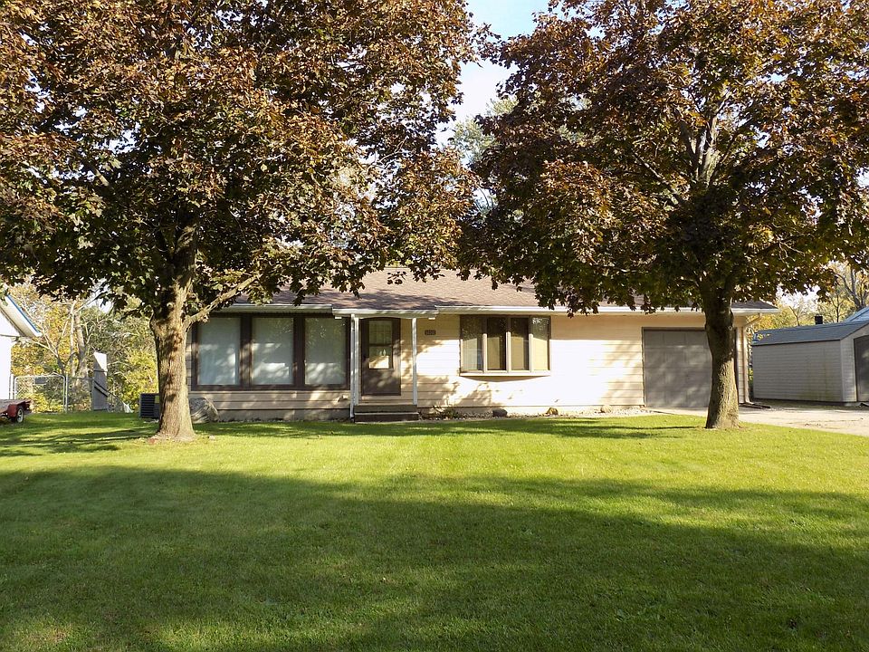 1st image of 60260 Missouri Ave
