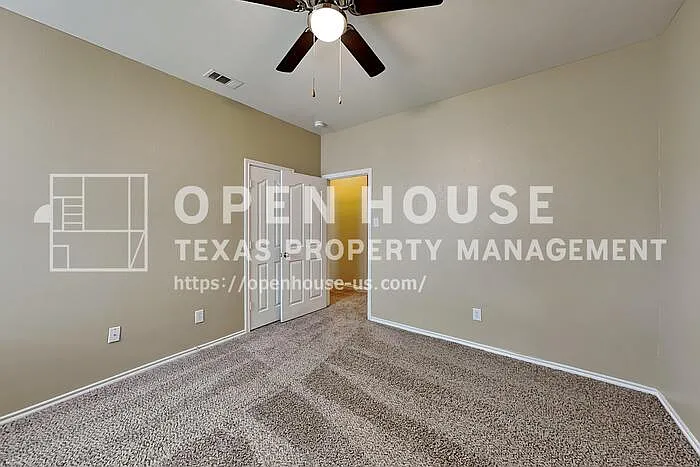 10876 Hawks Landing Rd — Photo 14