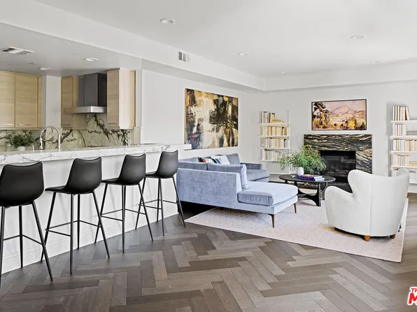 718 N Croft Ave #201, Los Angeles, CA 90069