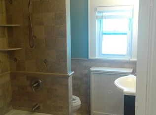 9120 217th St, Queens Village, NY 11428