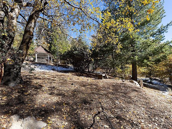 3rd image of 289 Chipmunk Dr #0