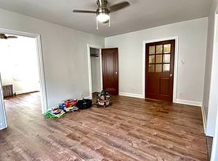 14-39 30th Rd #3, Astoria, NY 11102