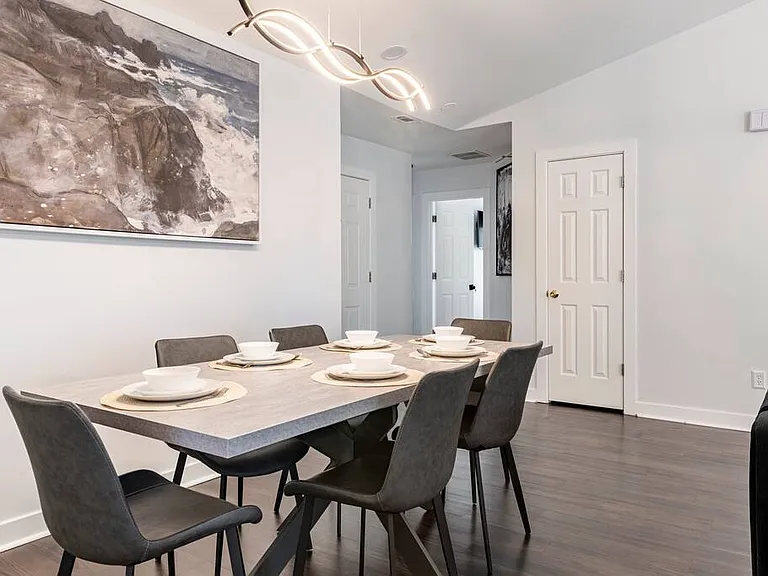 931 Sugar Oak Ln — Photo 14
