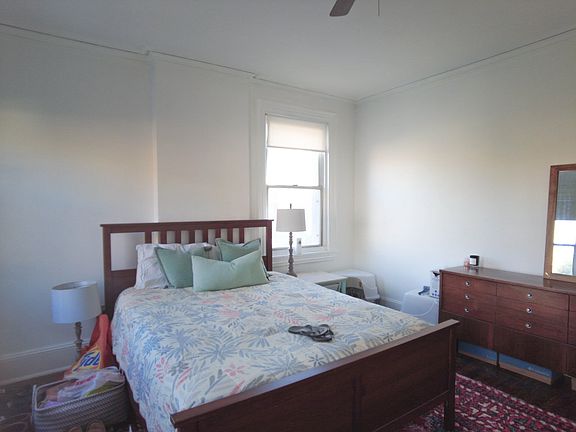 4th image of 2226 E Cumberland St Floor 2