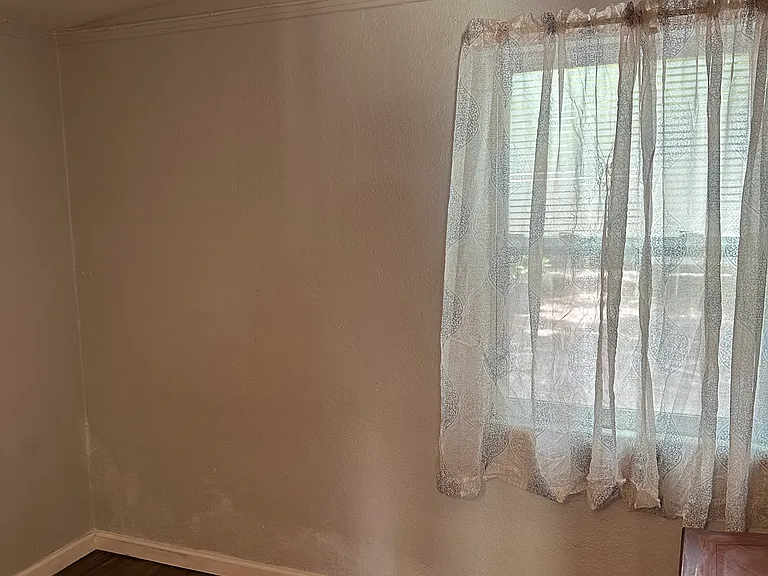 10529 Keuka Dr — Photo 6