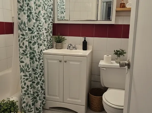 8521 1st Avenue image 12 of 13