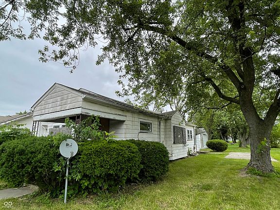 3rd image of 3601 N Emerson Ave