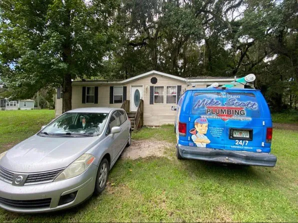 2200 County Road 428, Lake Panasoffkee, FL 33538