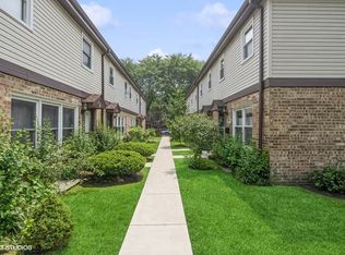 2020 W Lunt Ave UNIT F, Chicago, IL 60645