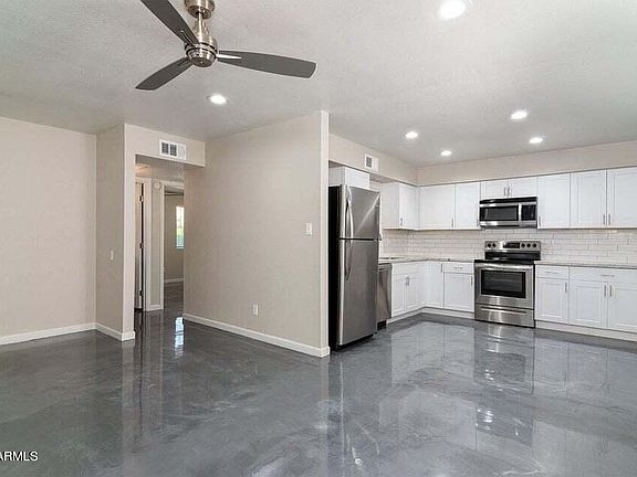 3rd image of 521 W Pebble Beach Dr #521