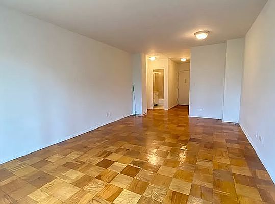 3rd image of 300 W 55th St APT 12K