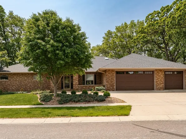 2006 Glendale Hills Dr NE, Rochester, MN 55906