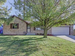 9077 Clark Pl, Crown Pt, IN 46307