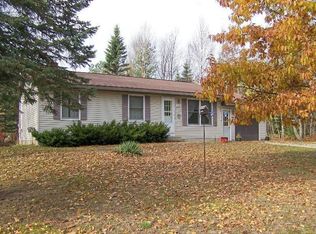 6068 W James Dr, Lake City, MI 49651