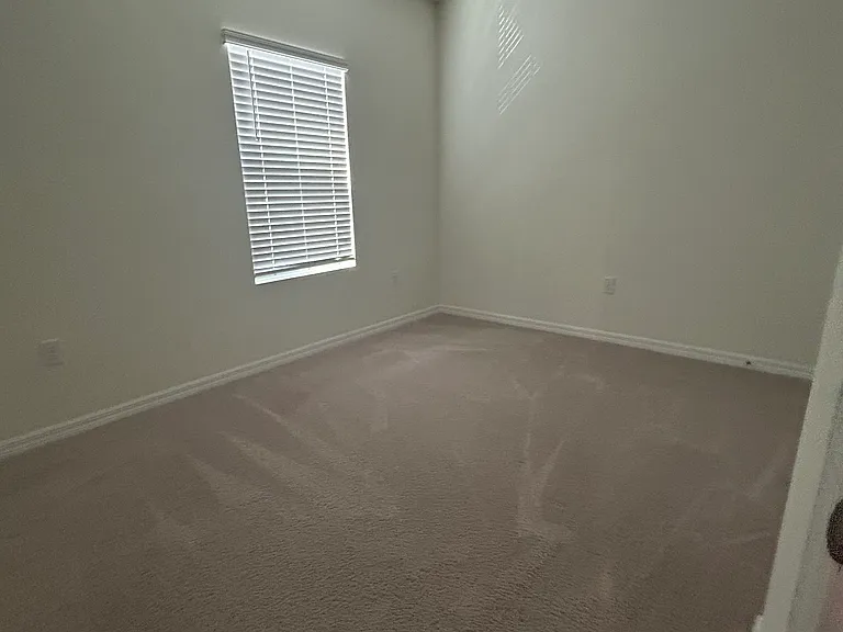 1551 NW 136th Blvd — Photo 17