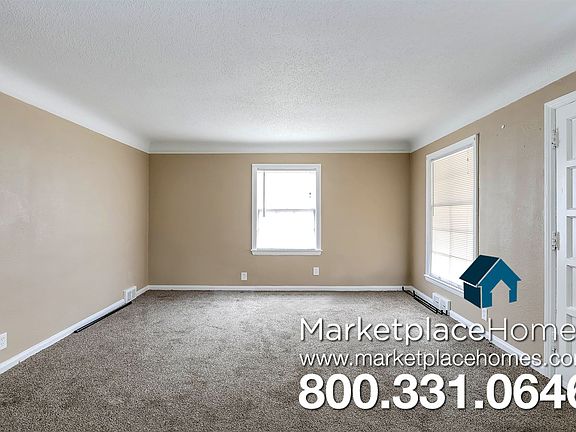 3rd image of 20456 Norwood St