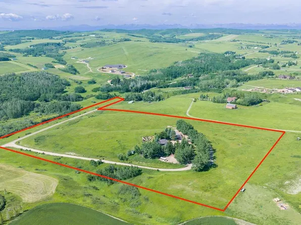 96072 NE 265th Ave W, Foothills County, AB T1S 3B2