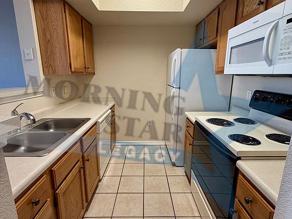 4th image of 3901 Sonoma Springs Ave APT 1105