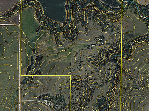 3rd image of 2268 N 280th Rd