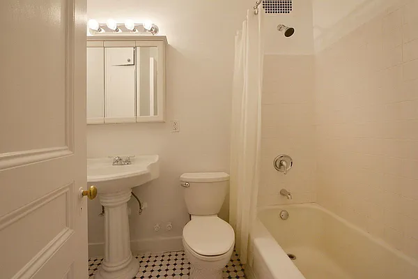 Rented by Jacqueline H Swiskey, LREB | media 12