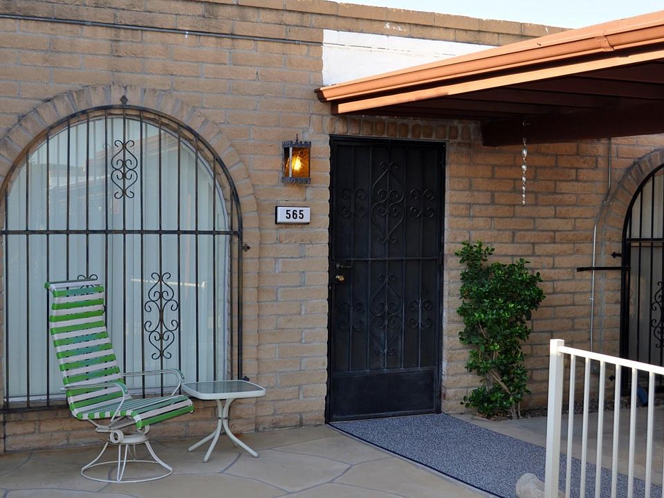 1st image of 565 W Calle Lago