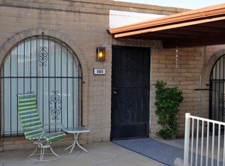 565 W Calle Lago, Tucson, AZ 85704
