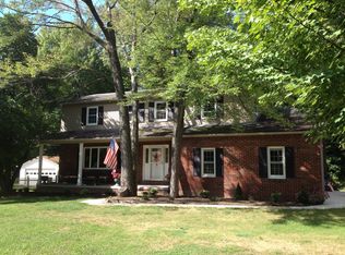 3854 Greentree Rd, Stow, OH 44224