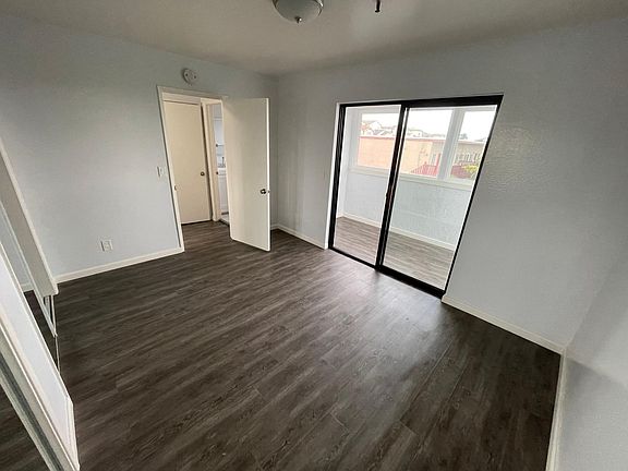 4th image of 681 Manor Dr #D