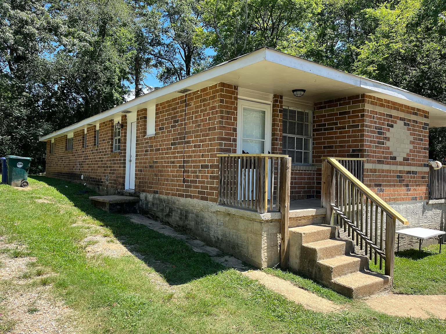 2 bed, 1.5 bath, 1069 sqft, $1,500 — Photo 2