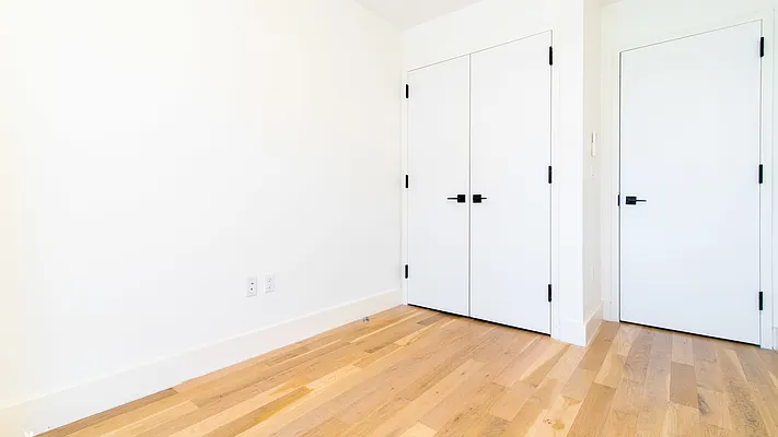 Rented by Nooklyn NYC LLC | media 16