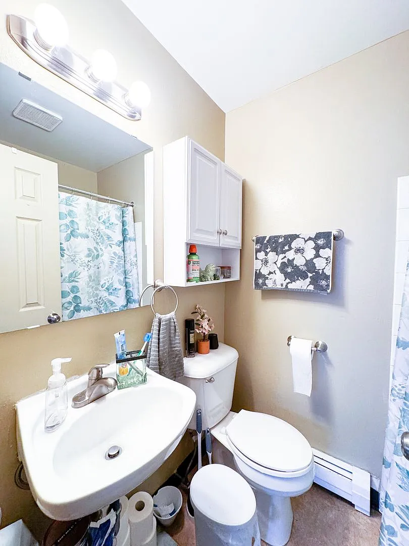 3324 Milwaukee St. — Photo 3