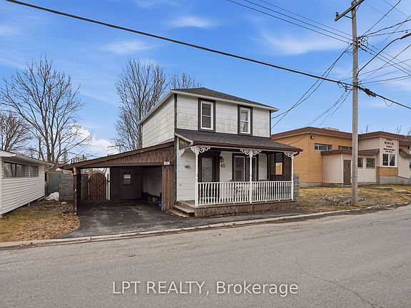 3rd image of 46 Mill St