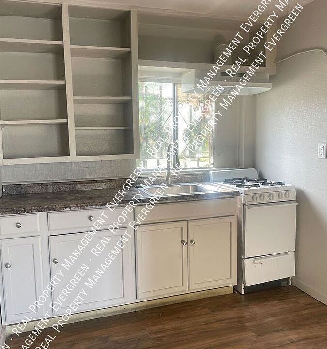 1st image of 170 N F St #8