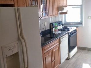 3306 24th Ave, Astoria, NY 11103